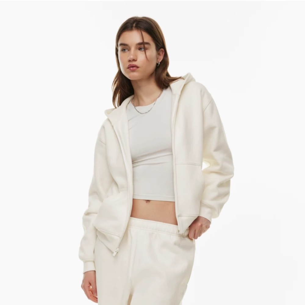 TNA zip up